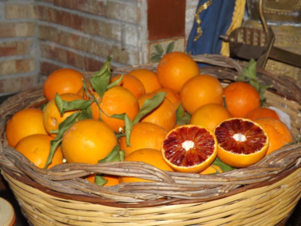 Albergo Diffuso Borgo Santa Caterina "Vintage" Castiglione De Sicilia Eksteriør billede