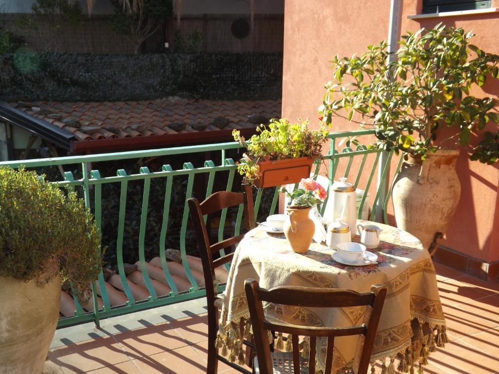Albergo Diffuso Borgo Santa Caterina "Vintage" Castiglione De Sicilia Eksteriør billede